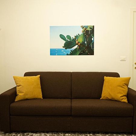 Cityflat Guest House Bari Bagian luar foto