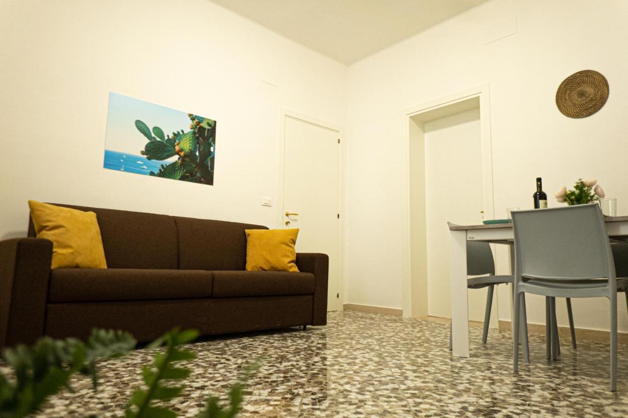Cityflat Guest House Bari Bagian luar foto